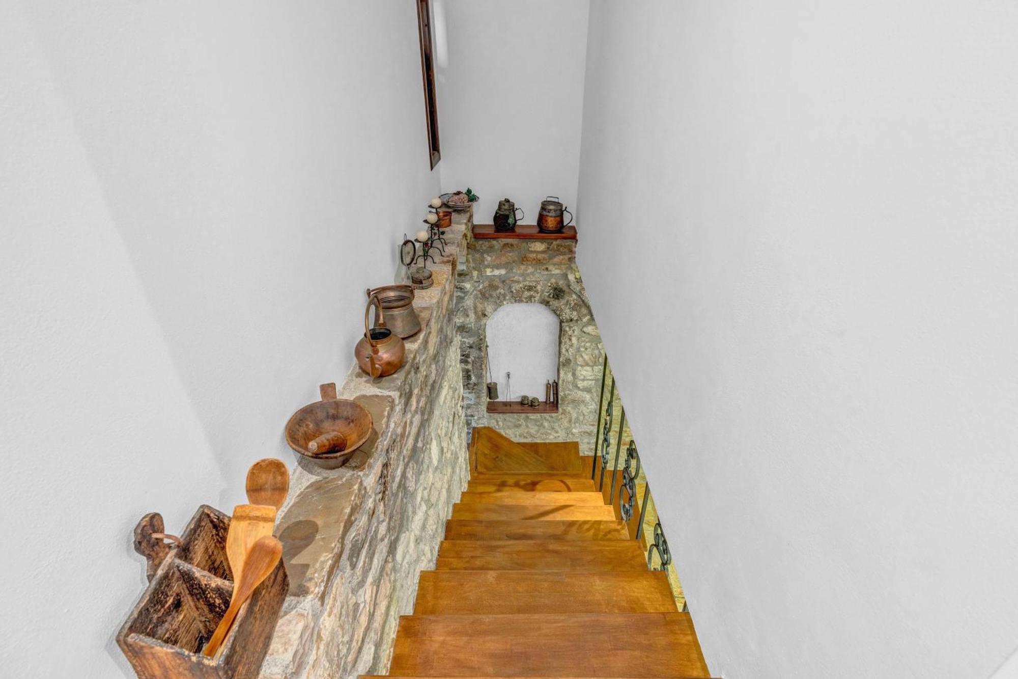 The Well House - Unesco 베라트 외부 사진